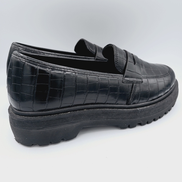 Lulus Maysie Black Crocodile Embossed Flatform Loafers Chunky Academia - Picture 5 of 12